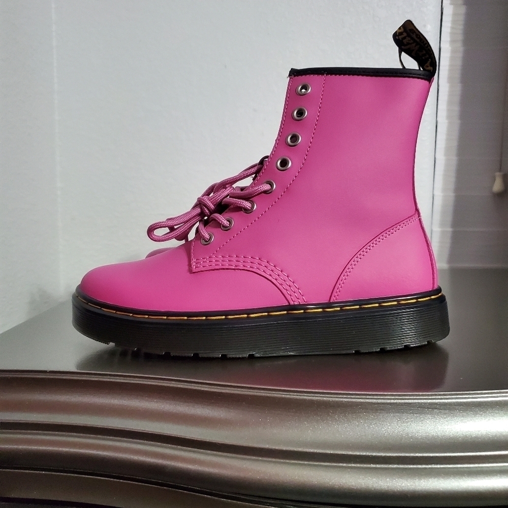 WOMEN's Dr. Marten's S Zavala Pink COMBAT BOOT Size 6 or 7 - Picture 3 of 7